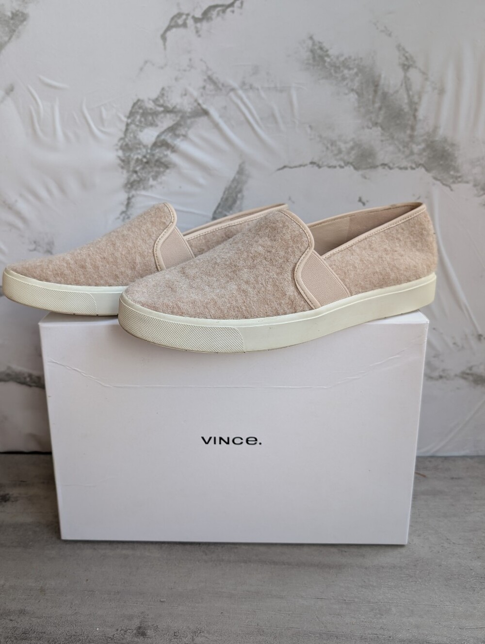 Vince Blair Cashmere Tan Wool Slip On Sneaker Shoe Womens 8